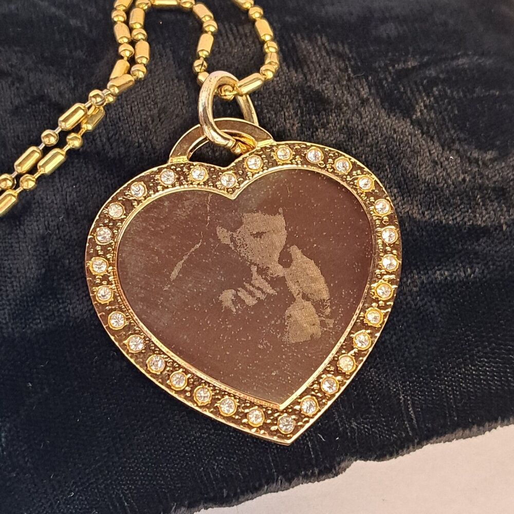 Elvis Presley Memories Heart Shape Engraved Pendant Long Beads Gold Tone